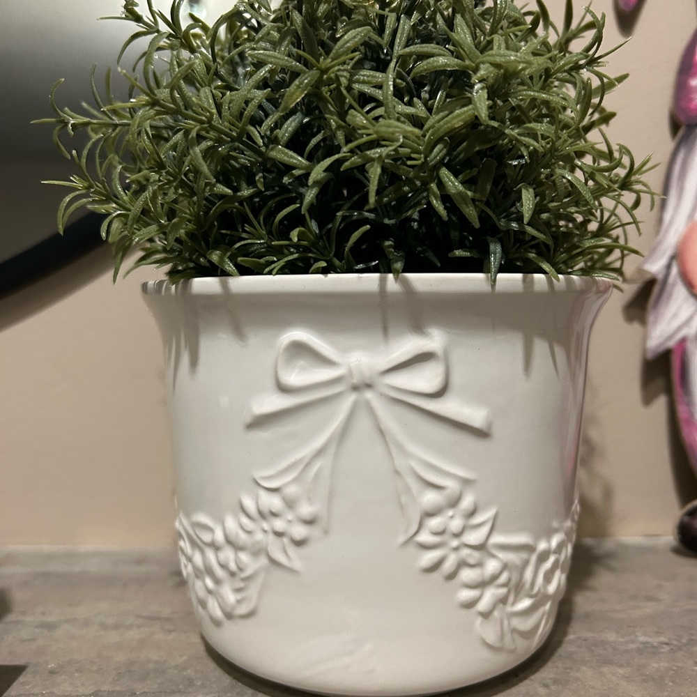 Vintage Holiday White Pottery Planter New England Pottery Portugal